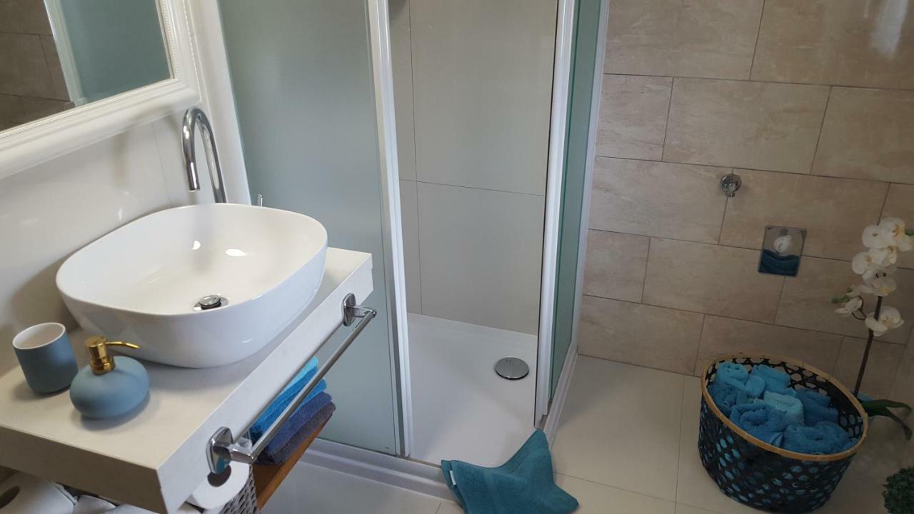 Deep Blue Apartment Porec Luaran gambar